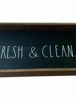 Bac à réservoir de toilette « Fresh & Clean » en bois foncé de Rae Dunn pour la vente par DesignStyles Home