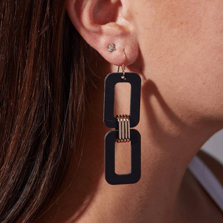 Nickel and Suede - Wholesale Dangle Earrings - Black Blakely1