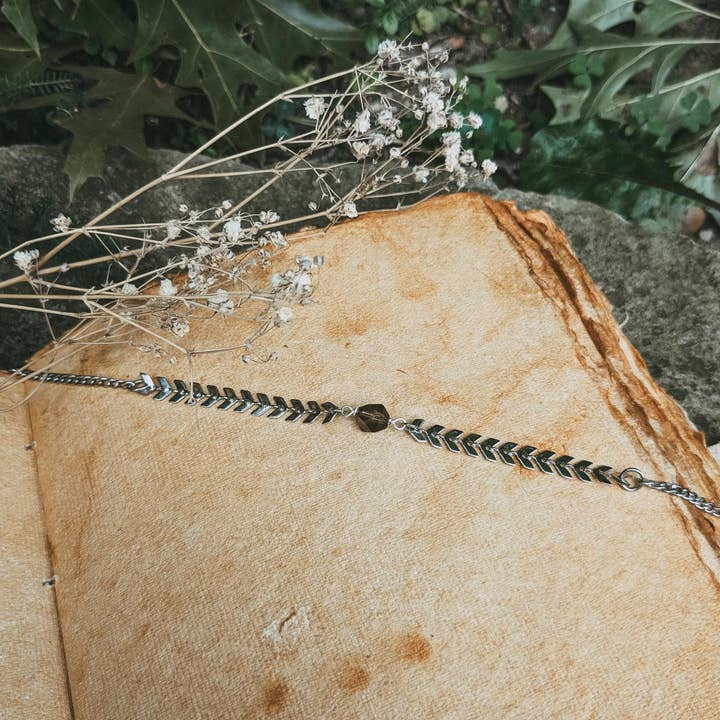 Midnight Raven Studios - Vente Collier ras-de-cou - Choker Vibez en Quartz Fumé0