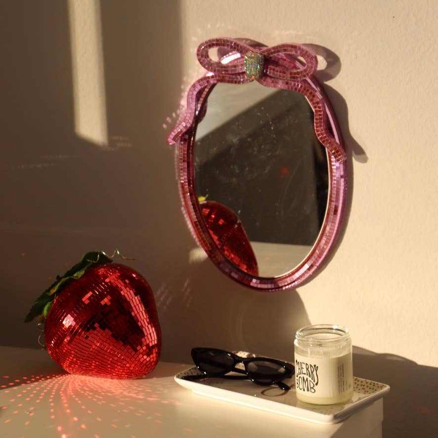 Sofiest Designs - Wholesale Decorative Tabletop Object - Sofiest Designs Disco Strawberry10