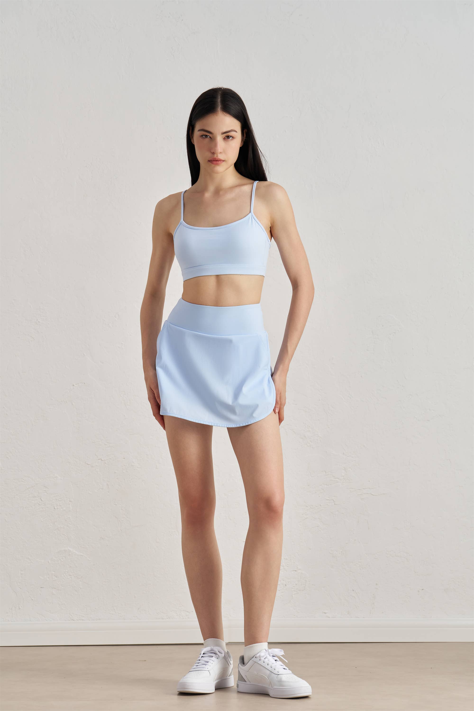 91thelabel – Saia atlética – Mulher por atacado – Saia de tênis Bella em corte evasê com bolsos lateral e traseiro7