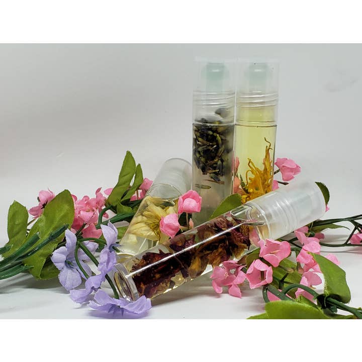 La Belle Fantastique - Wholesale Lip Gloss - Organic Hydrating Lip Oil with Avocado and Coconut