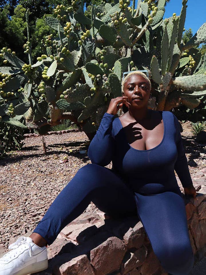 Combinaison moulante pour la vente par Exclusively Yourz