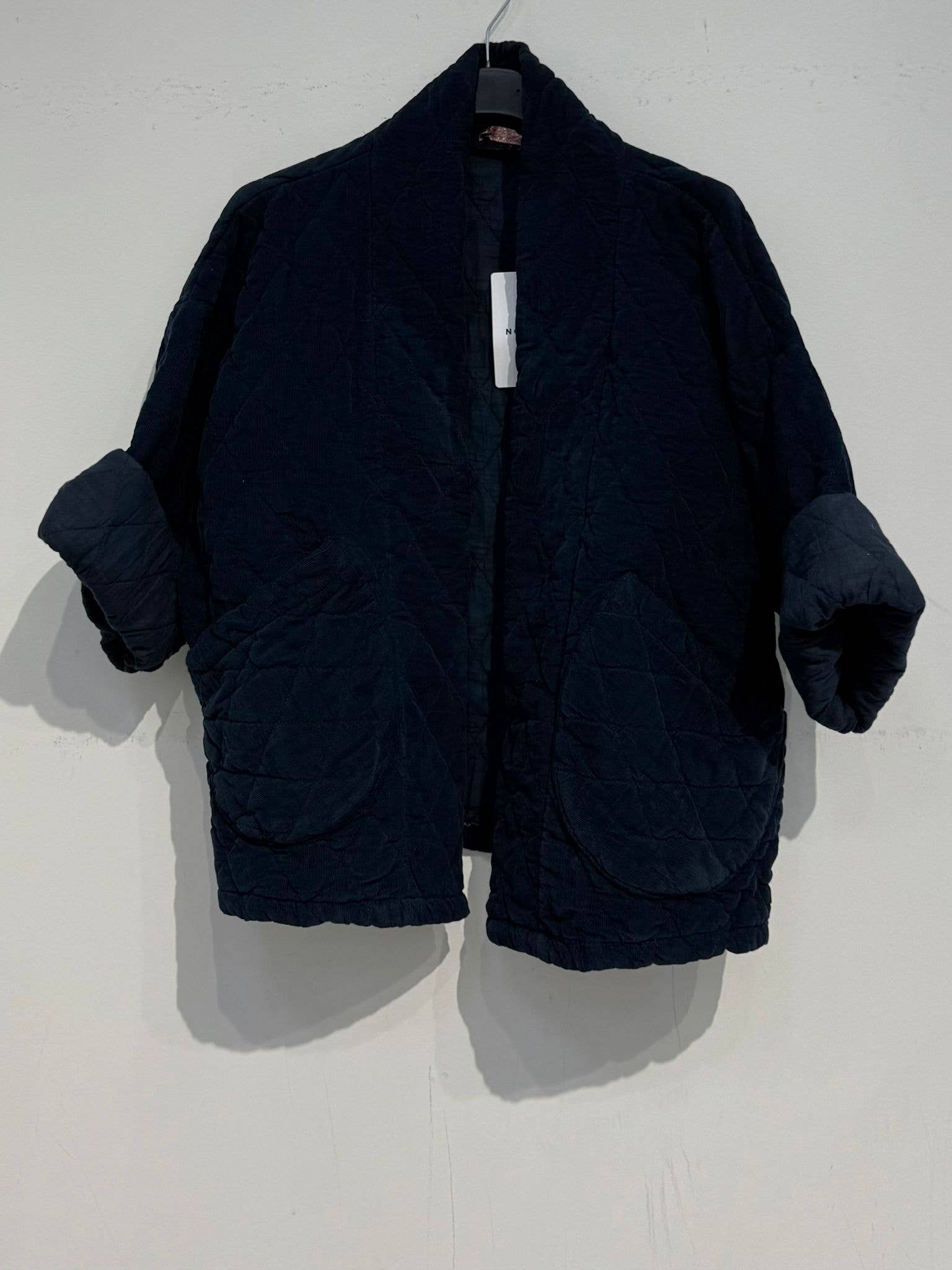 NOELINE - Wholesale Jacket - Women's - 2442-2 velvet quilted jacket5