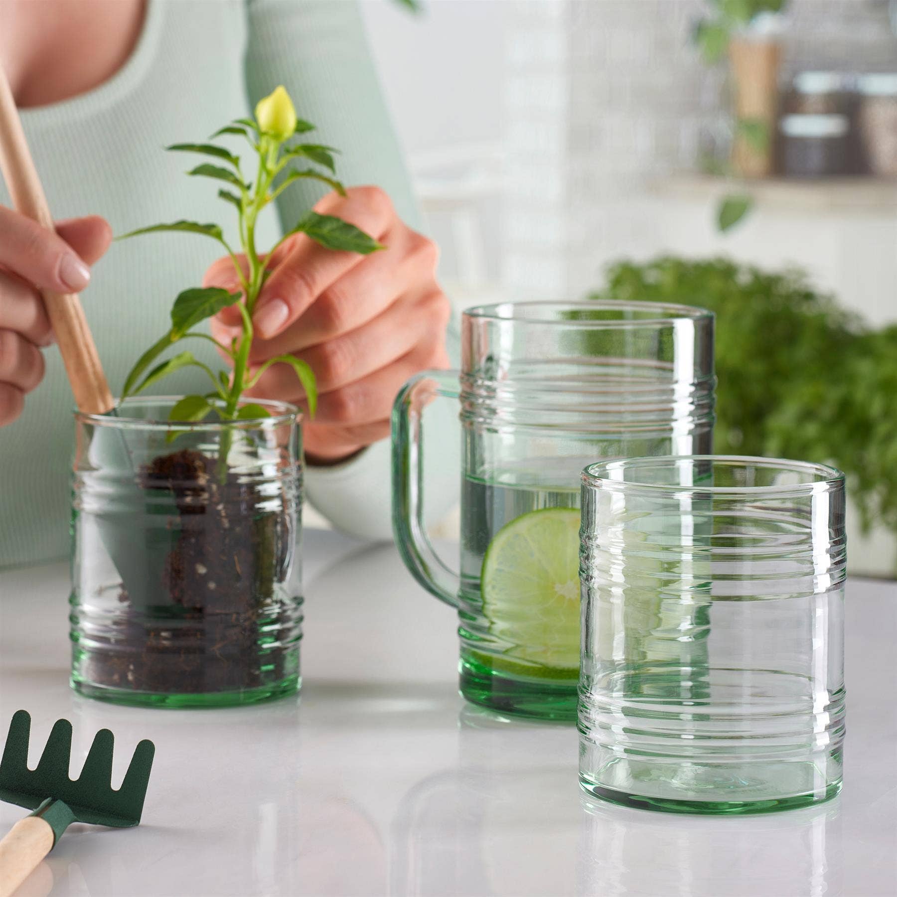 Rinkit Ltd - Wholesale Drinking Glass/Cup - 280ml Aware Tincan Recycled Glass Tumbler1