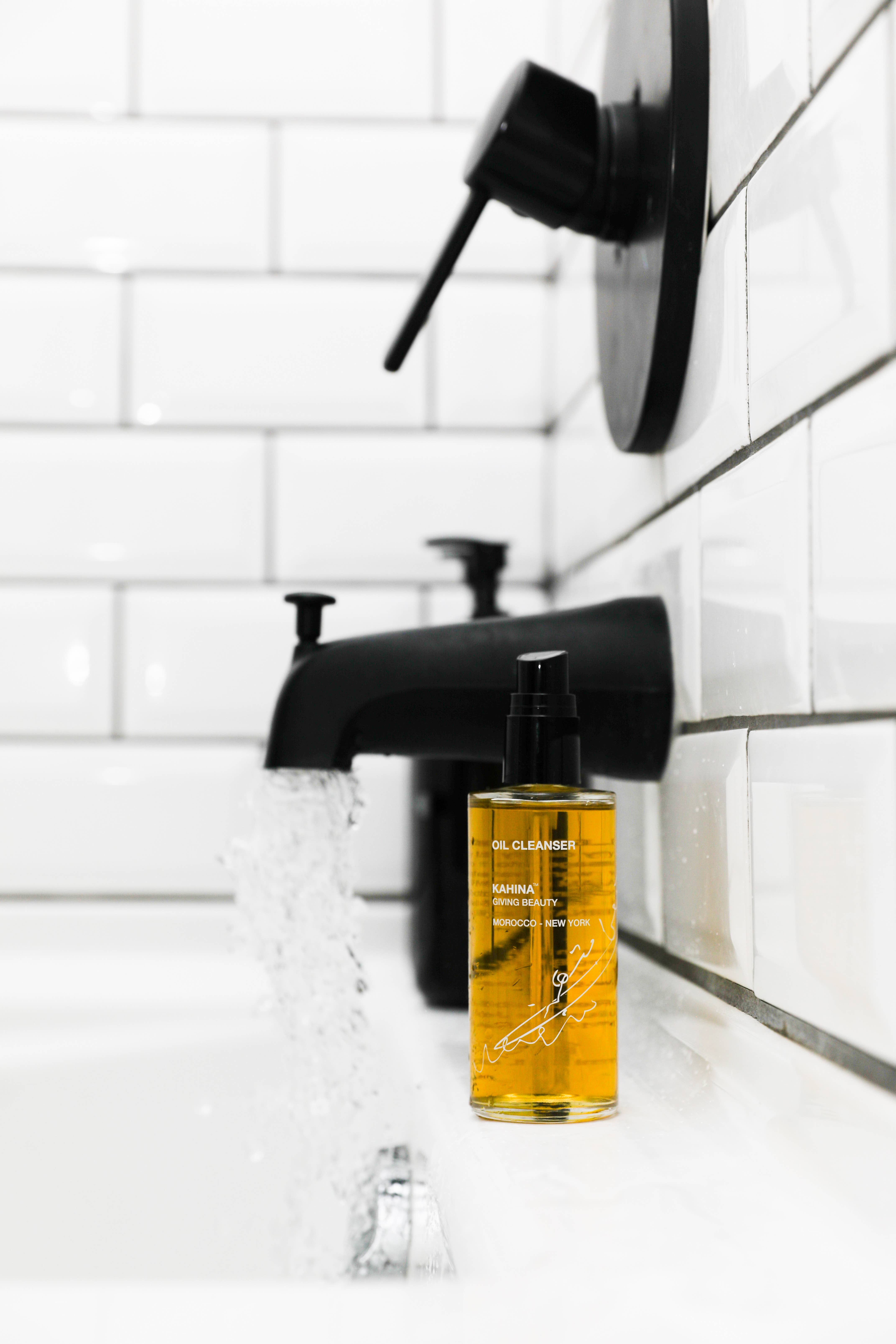 Kahina Giving Beauty - Wholesale Facial Cleanser - Oil Cleanser1