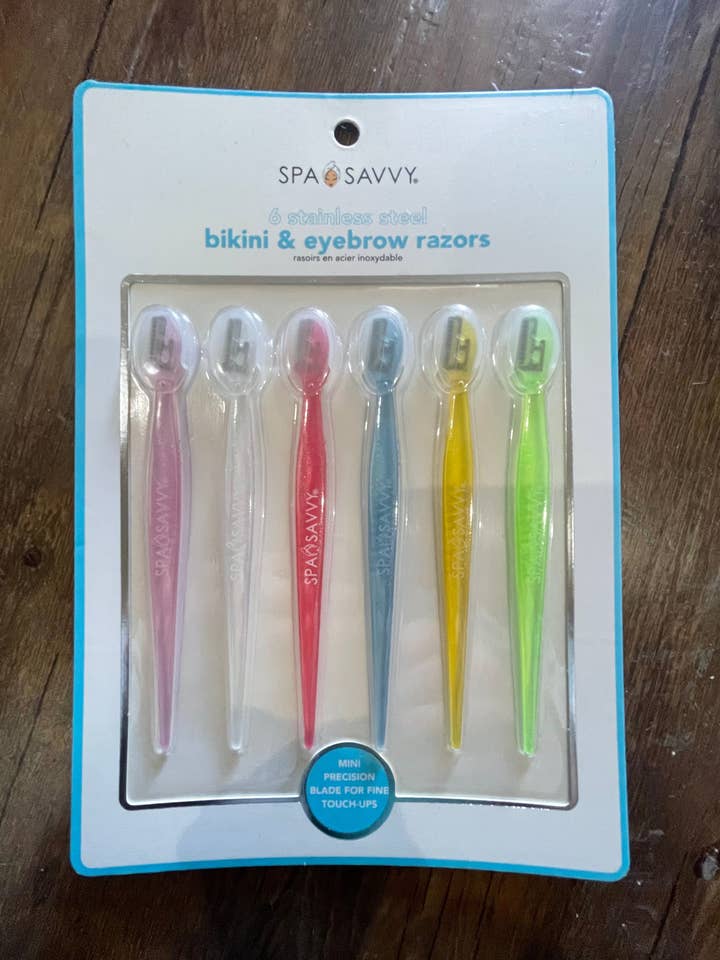 Razor set {RTS} for wholesale by Salt Threads Boutique