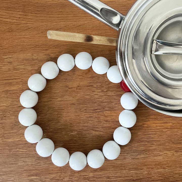 SIEBENSACHEN BY ADAM+HARBORTH – Engroshandel Smykkestativ og -display – PERLE grydelapper i porcelæn2