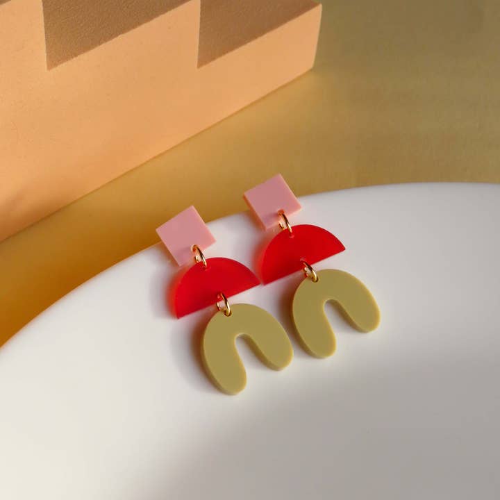 Becca statement earrings in pink, red, beige and other Purchase Wholesale beco matratzen. Free Returns & Net 60 Terms on Faire trending on Faire.