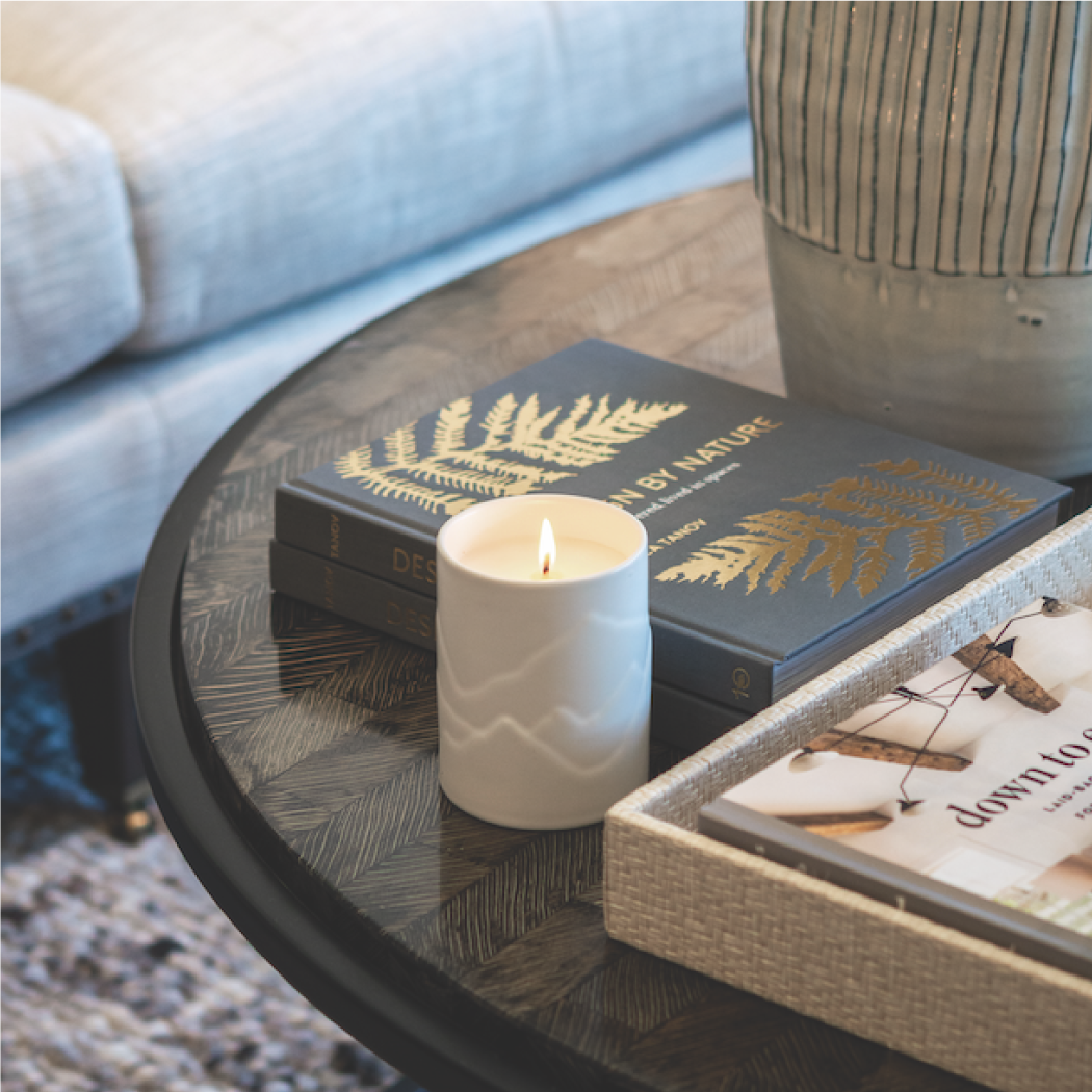 GP Candle Co. - Wholesale Pot/gevulde kaars - Chalet 12 oz. Balsem en Veer Bergkaars1