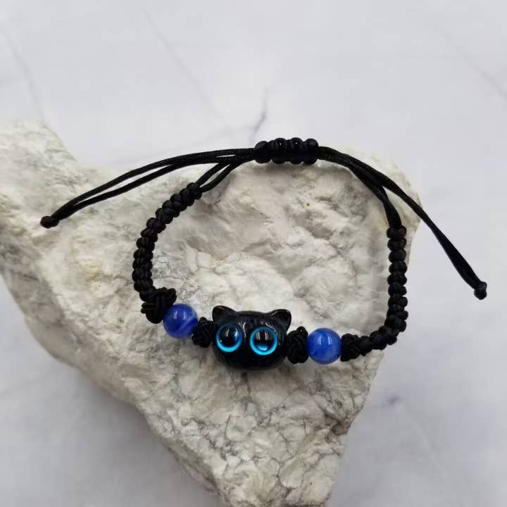 Handmade Woven Black Cat Bracelet - Halloween for wholesale by The Pretty Jewellery