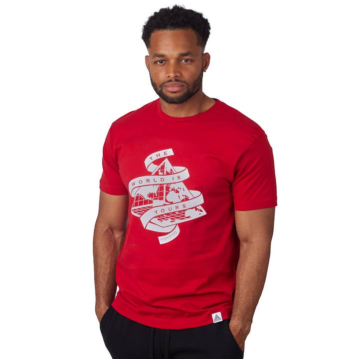 T-shirt « Le monde est à toi » Rouge pour la vente par HeadQuarters Clothing