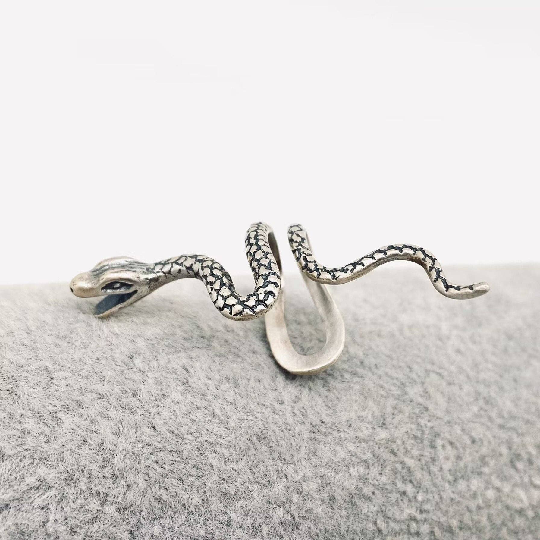 Mio Queena - Wholesale Clip-On Earrings - S925 Sterling Silver Snake Ear Clip Wrap Earrings2