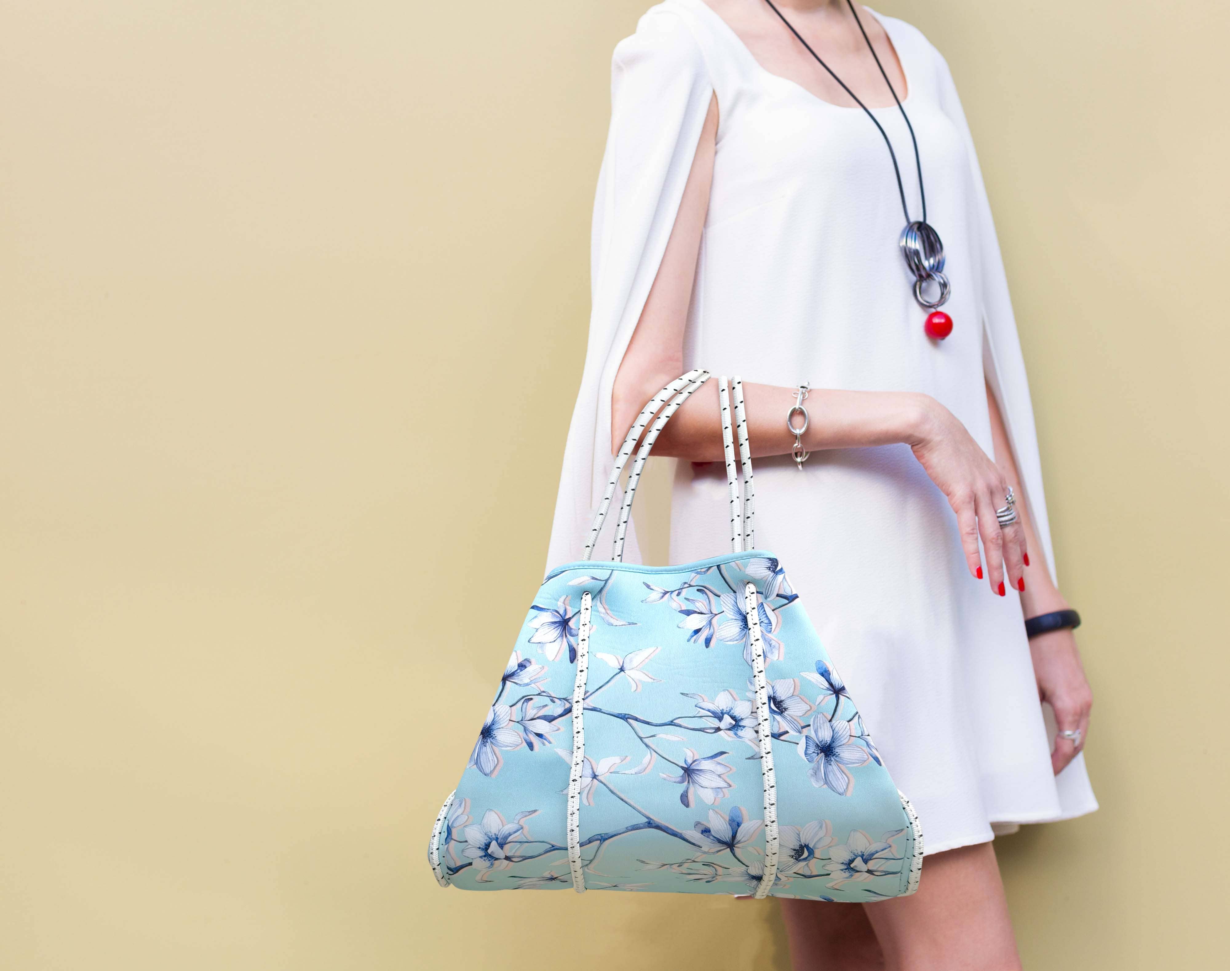 Calla Products - Wholesale Tote Bag - Women's - New! Preppy Neoprene Tote Bag Travel Beach with Zipper Pouch5