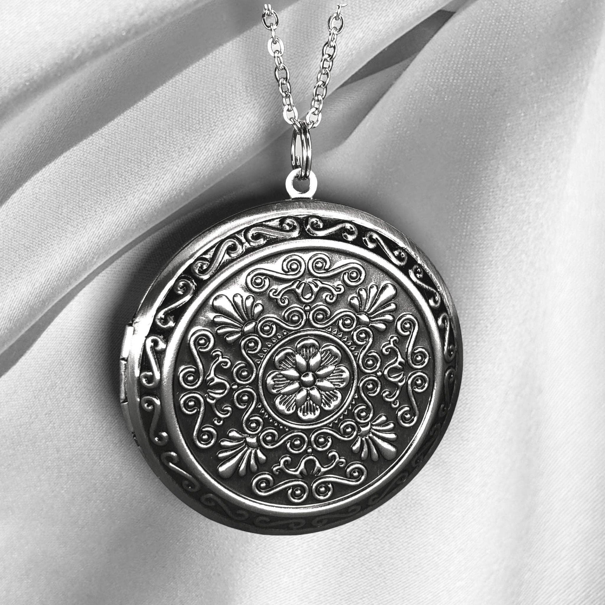 MadamLili - Wholesale Halskettinghanger - GEPERSONALISEERDE FOTOMEDAILLON KETTING MET FOTOSERVICE11