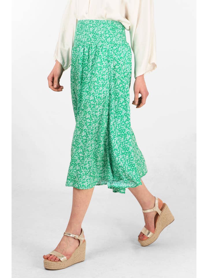 Sarta - Wholesale Pants - Women's - Ditsy Floral Print Wide Leg Culottes in Green