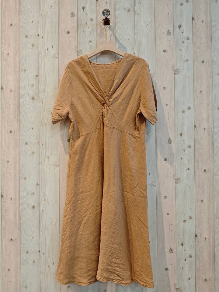 REF 17368 klänning i 100 % linne med knut framtill för wholesale av Linen & More