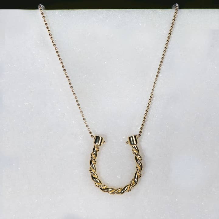URBAN-EQUESTRIAN - Wholesale Halsketting met Lariat/Y-hals - Lariat Hoefijzer ketting - Goud1