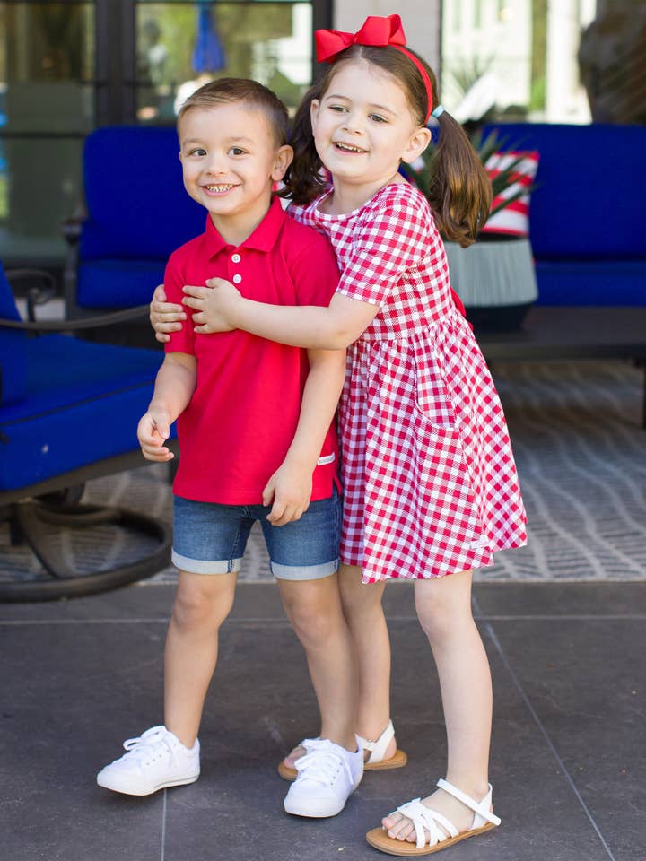 Rosso Vestito a maniche corte in maglia a quadretti rossi per bambine in vendita all'ingrosso su Faire