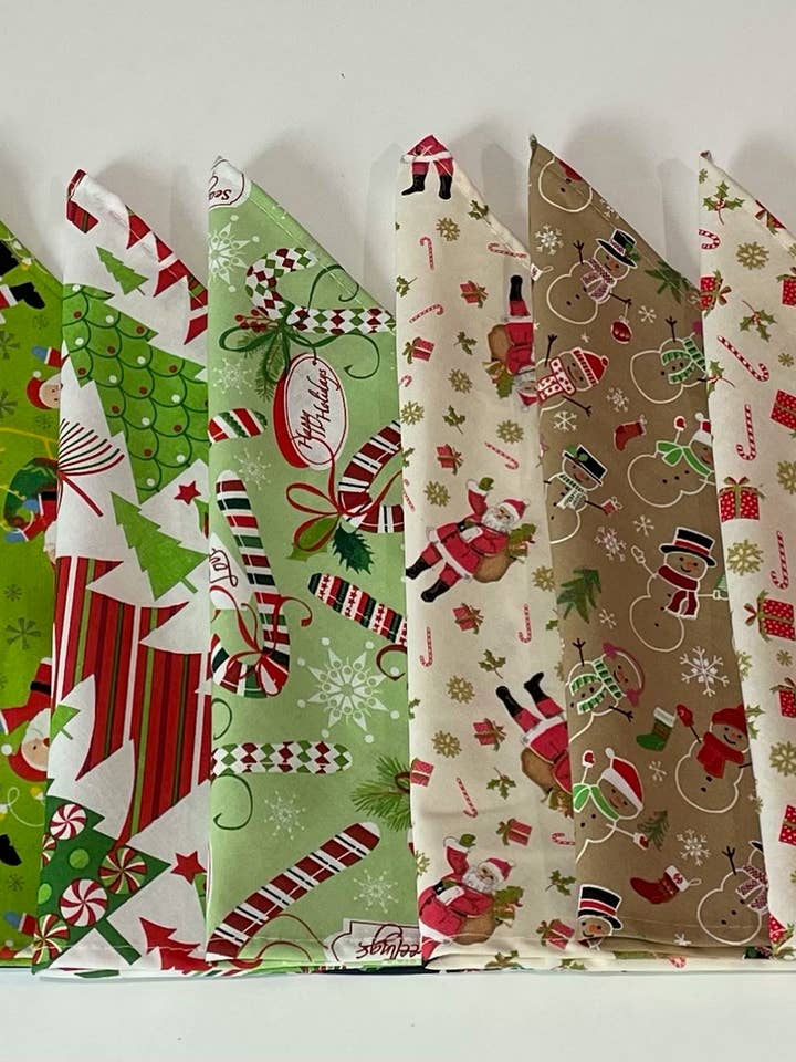 Christmas Pet Bandanas - assorted patterns for wholesale by Cape Crafter