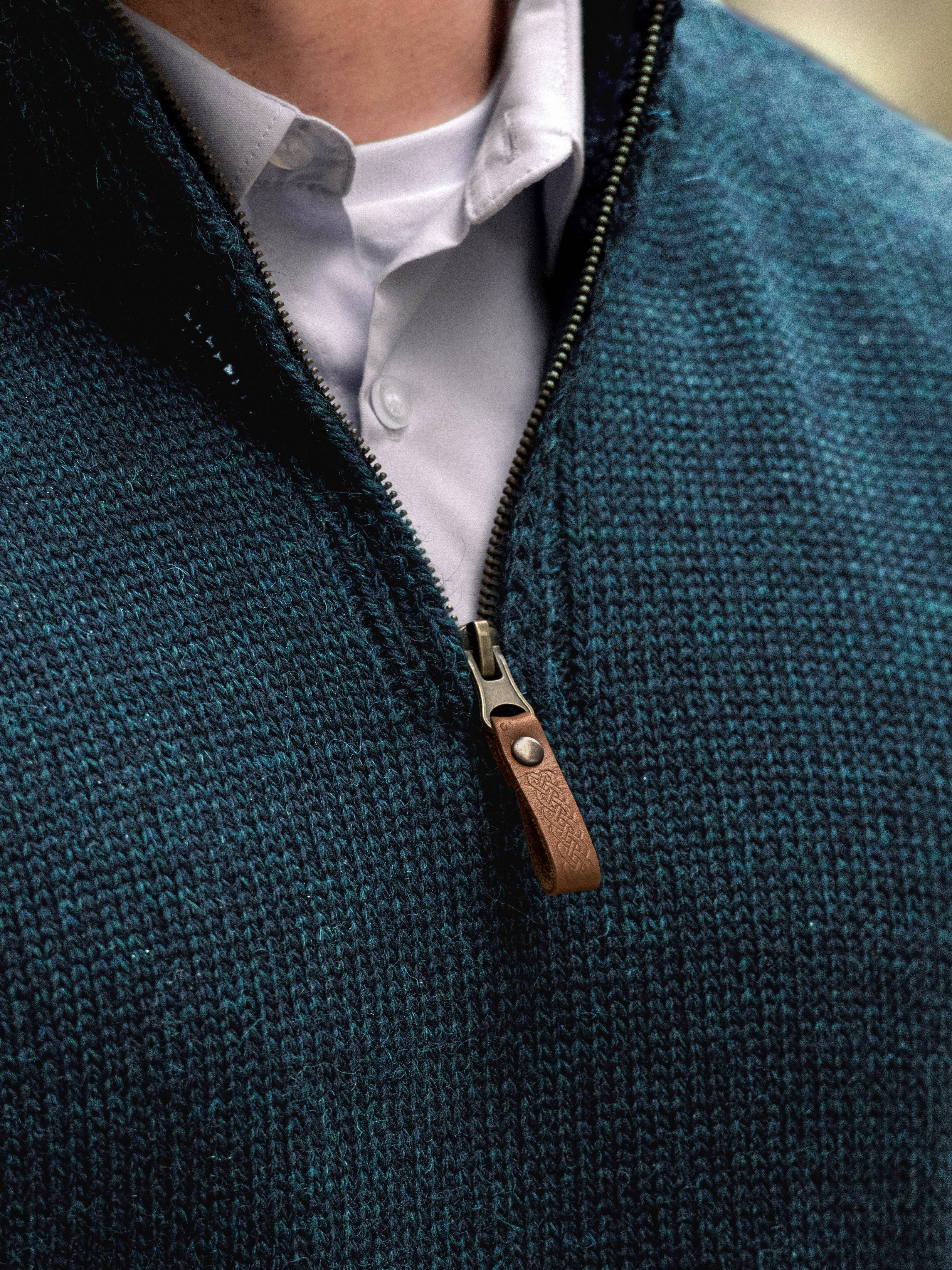 Aran Crafts - Wholesale Knit Sweater - Men's - Quarter Zip Plain Sweater X53330