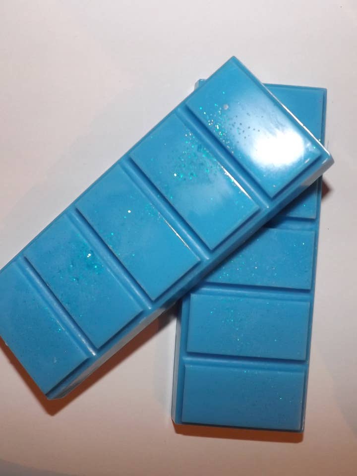 Kreed Aventos Snap Bar for wholesale by Melted Memories