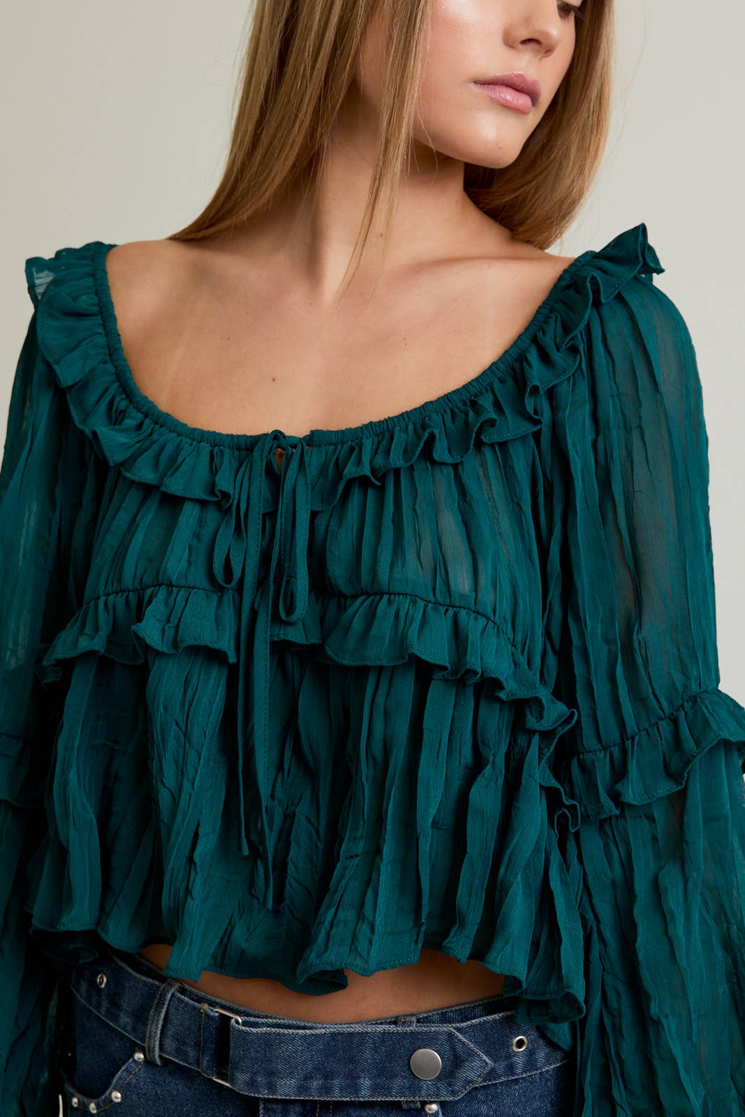 LE LIS - Wholesale Blouse - Women's - SCOOP NECK RUFFLE DETAIL BLOUSE23