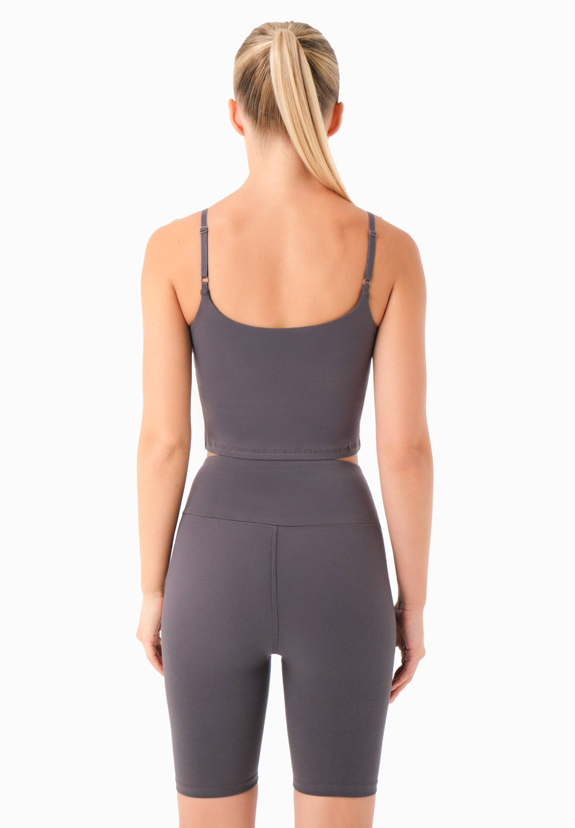 ORGANICATION - Wholesale Athletic Top - Women's - TARRA | Crop-Top aus Bio-Baumwolle3