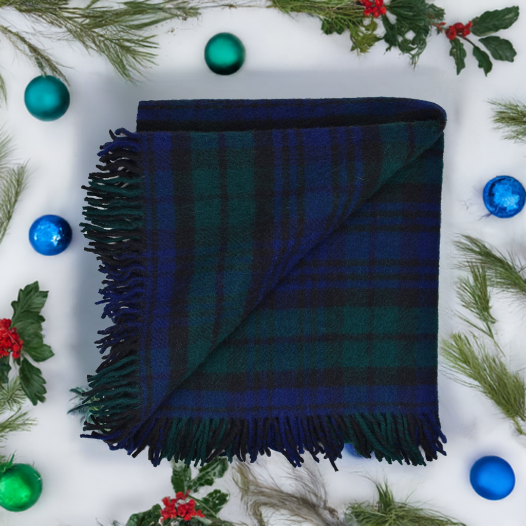 Prince of Scots – wholesale Throw blanket – Highland Tweeds Wool Fluffy Throw  - Black Watch1