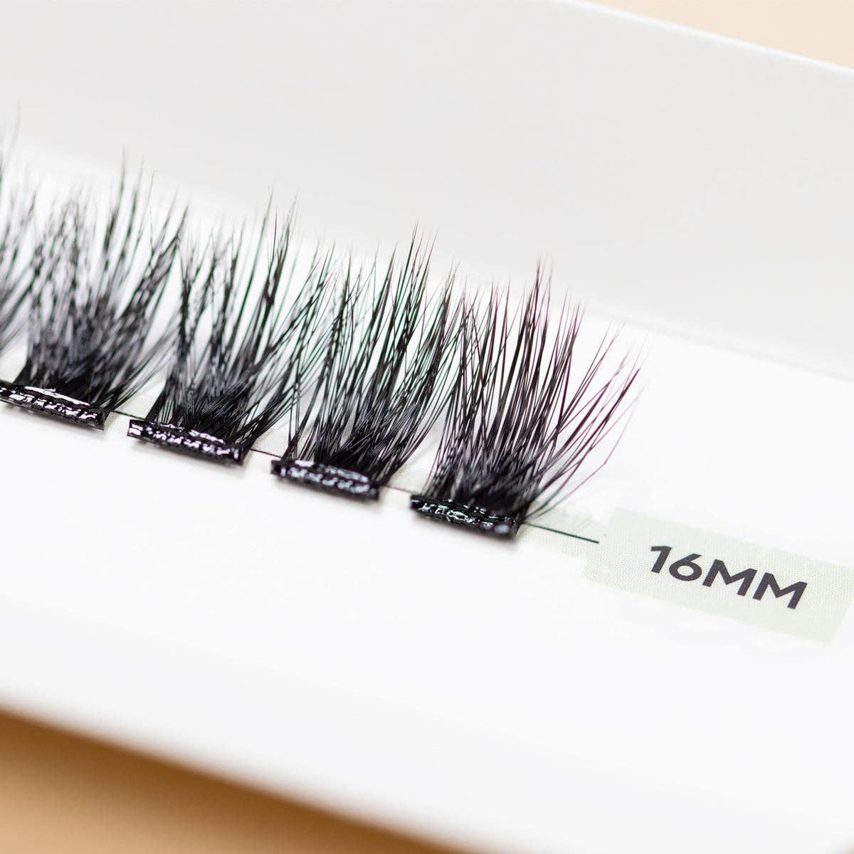 KYRO Beauty - Wholesale False/Fake Eyelashes - Single lashes (different lengths) | Mega Volume3