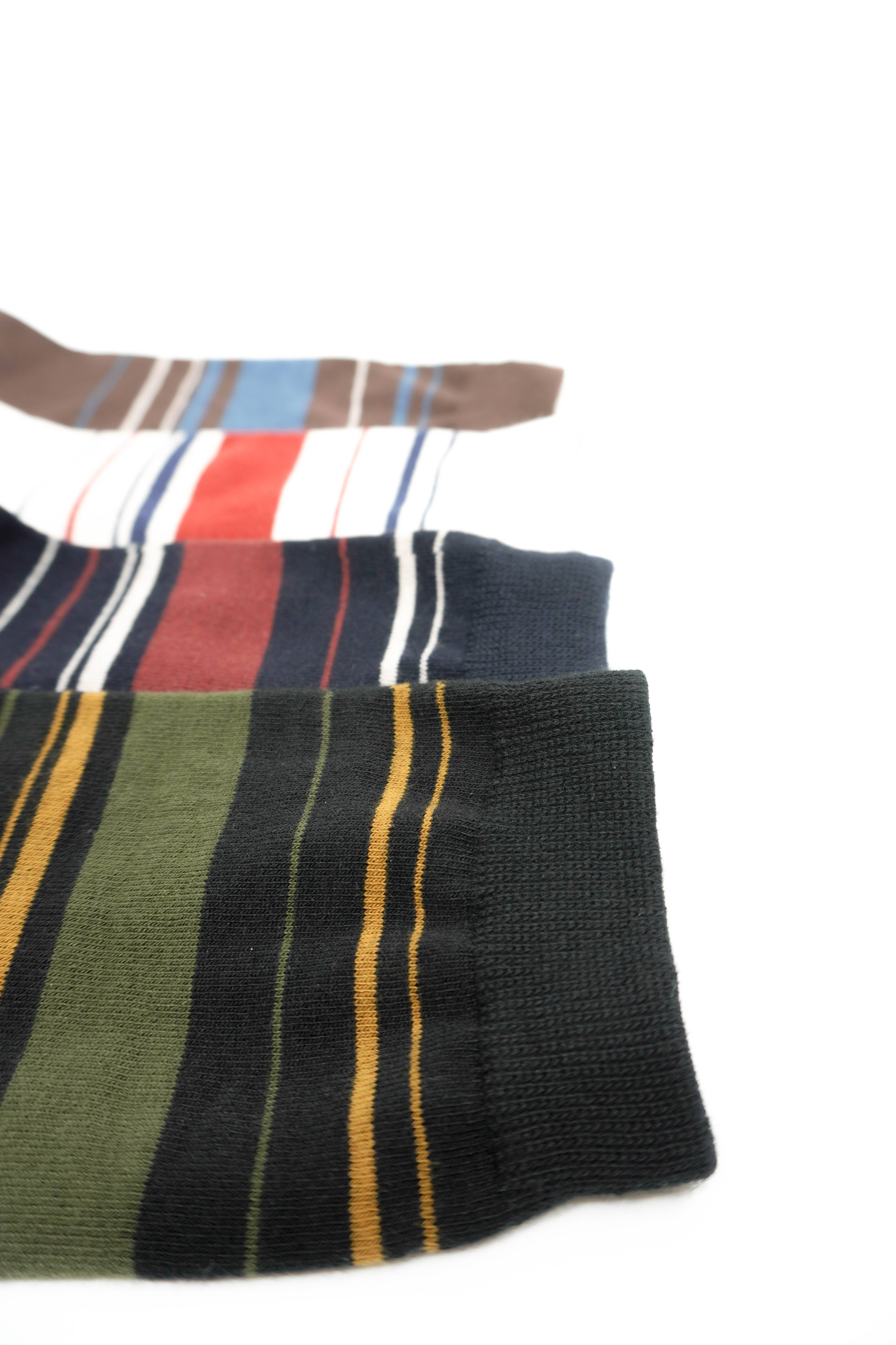 Comfortarians – Meias - Homem por atacado – Meias masculinas casuais de algodão listrado no meio da panturrilha | Todos os dias |Escritório4