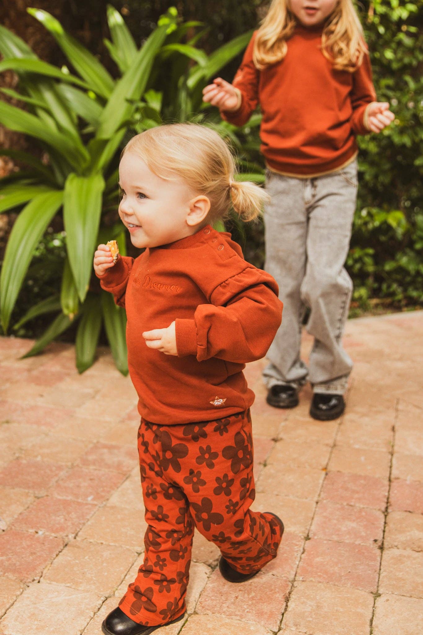 4PRESIDENT - Vendita all'ingrosso Pantaloni - Bambini - L'app Klara Brandy Brown3