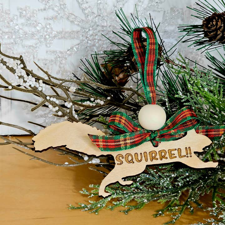 Écureuil ! ornement inspiré par le National Lampoon Christmas pour la vente par Cul de Sac Critters