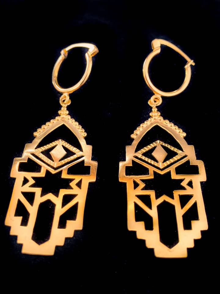 The Khamsa Earrings gold-plate for wholesale by SHE ARCHIVES