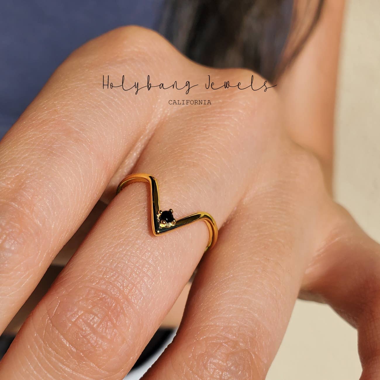 HolyBang Jewels - Wholesale Cocktail/Statement Ring - BLACK CZ V RING - R-F40310