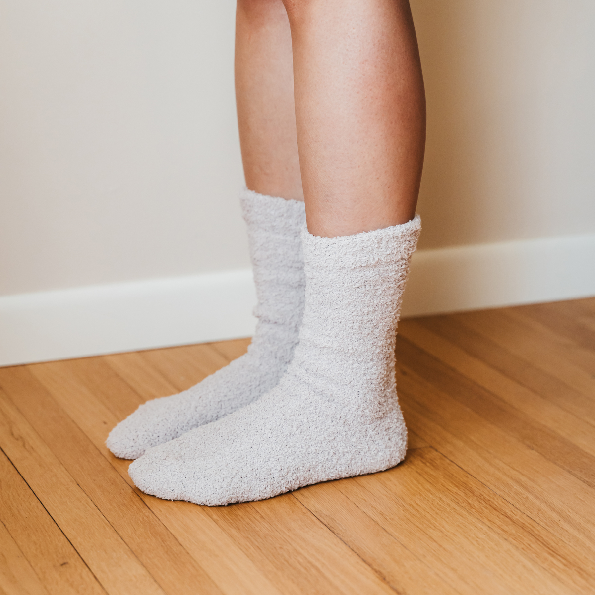 Giften Market - Wholesale Socks - Women's - Cozy Cloud Socks - Ivory - Warm & Soft - Women’s Gift2