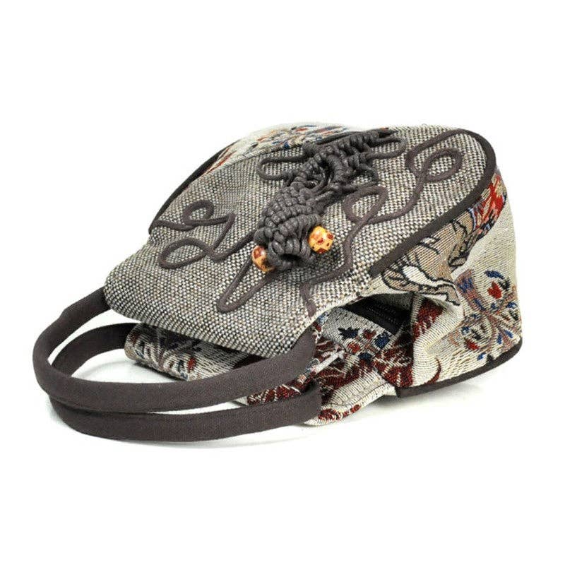 BRANCO Saco de Juta Mini Feito à Mão com Bordado para venda a revendedores na Faire2