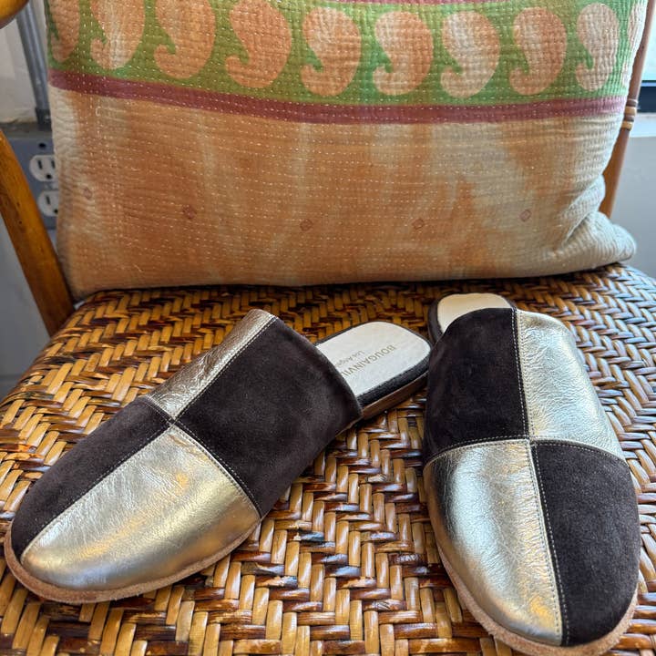 Mule en peau de mouton brun-or à carreaux faite à la main pour femmes ajoutée pour la vente par BOUGAINVILLEAS SANDALS