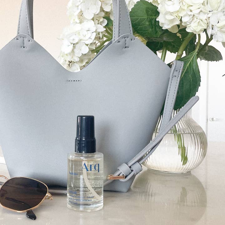 Kokosnød Opfriskende Ansigtsmist – Fugtgiv, Forny & Genopliv for engroshandel hos Arq Botanics