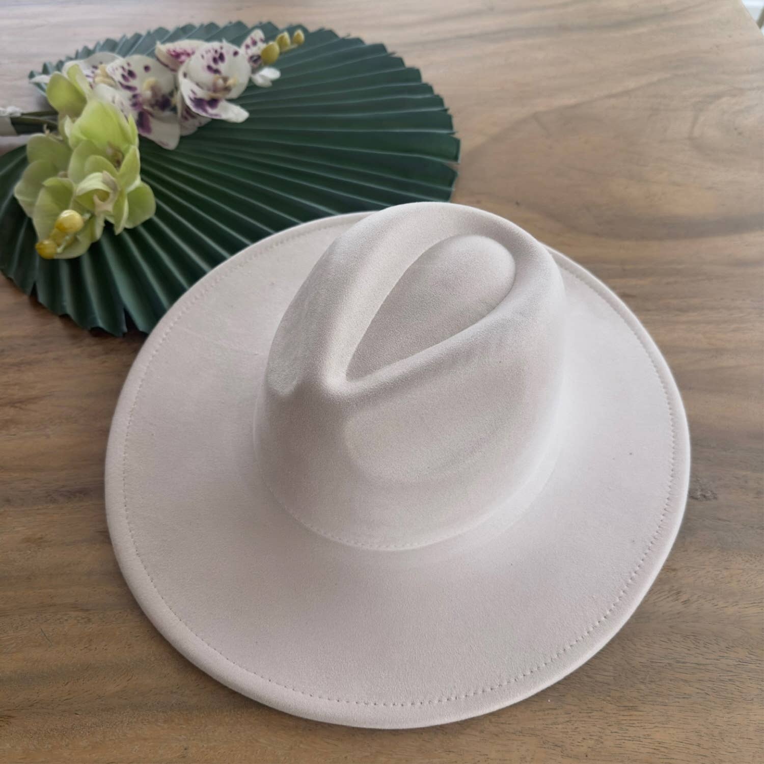 Queens INC - Vente Chapeau en feutre - femme - Chapeau haut de gamme en daim à large bord, classique et tendance2