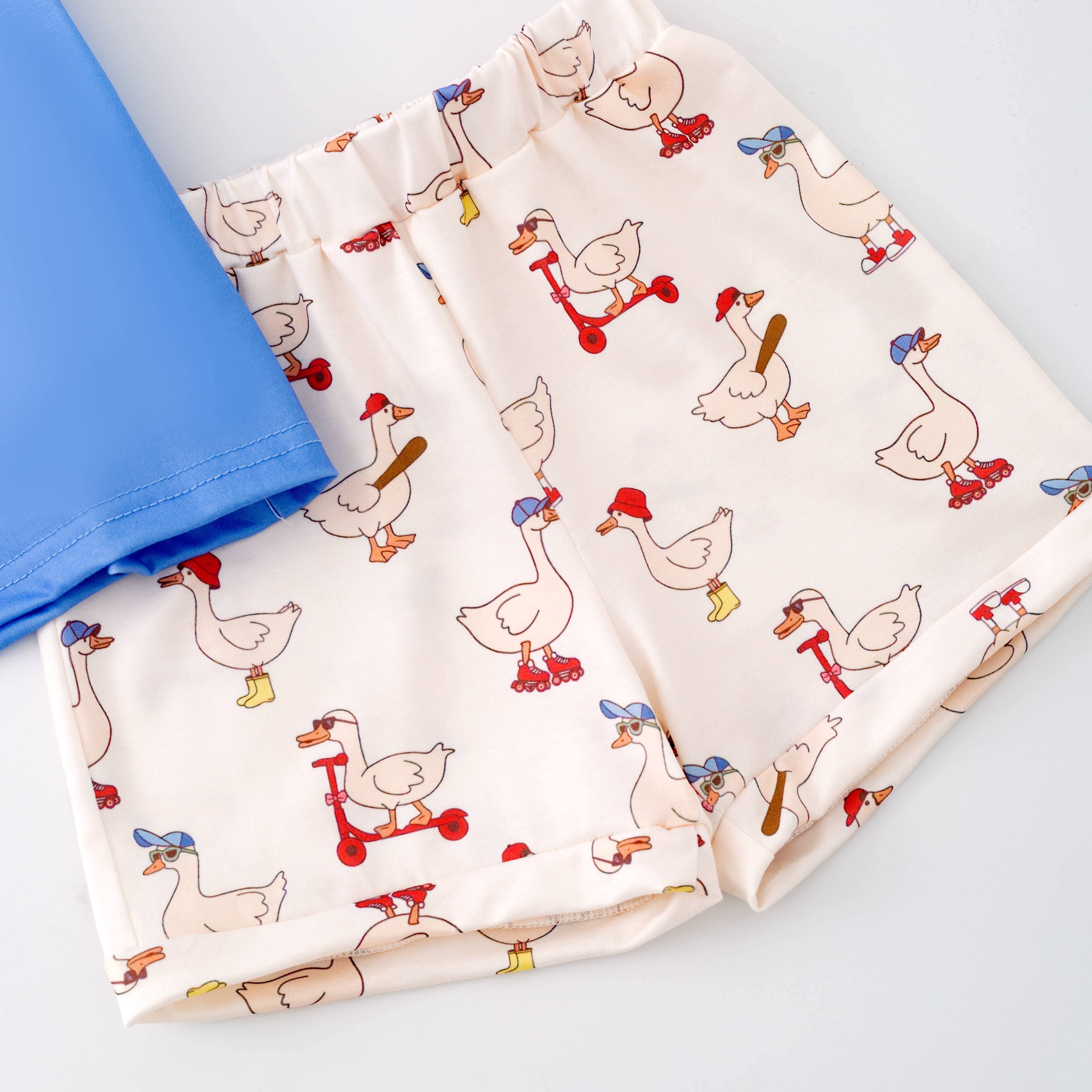 Auraquise - Vente Ensemble haut et short – enfant - Vêtements assortis d'été pour garçons frères avec broderie d'oie farfelue3