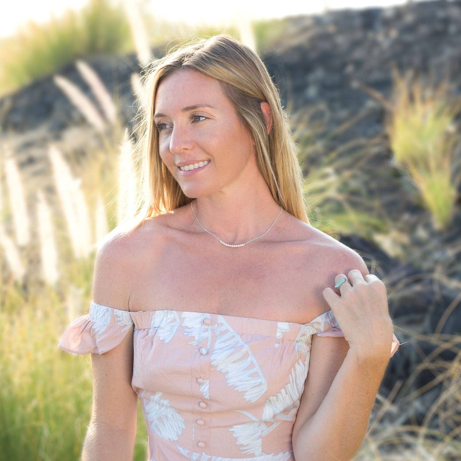 Silver Stars Collection - Wholesale Single Stone/Solitaire Ring - Rhodium Plated Green Chalcedony Bar Ring1