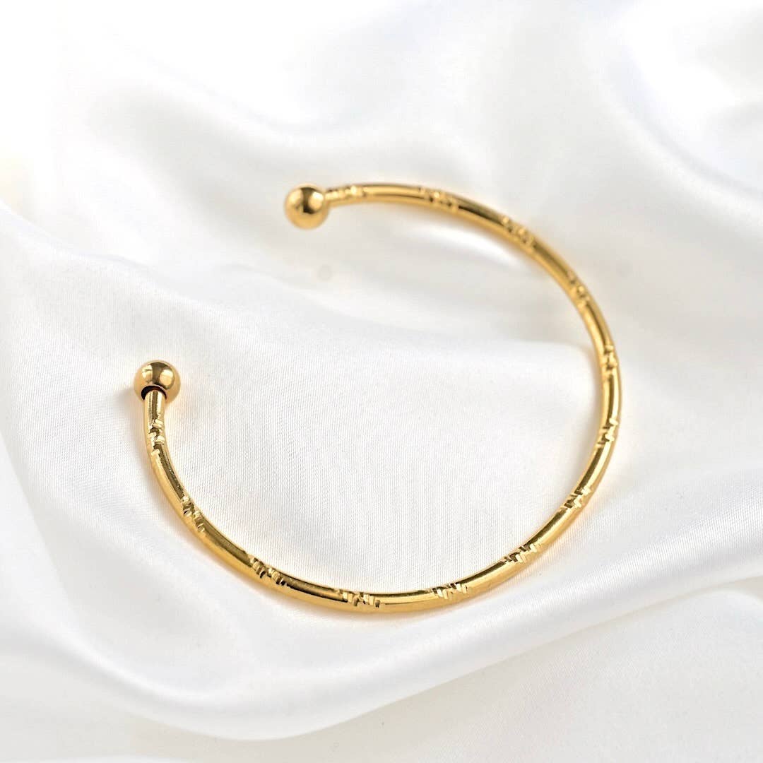 Blueyejewelry - Wholesale Cuff Bracelet - Slim Cuff Bracelets - Waterproof Gold Open Bangle -Claw Cuff1