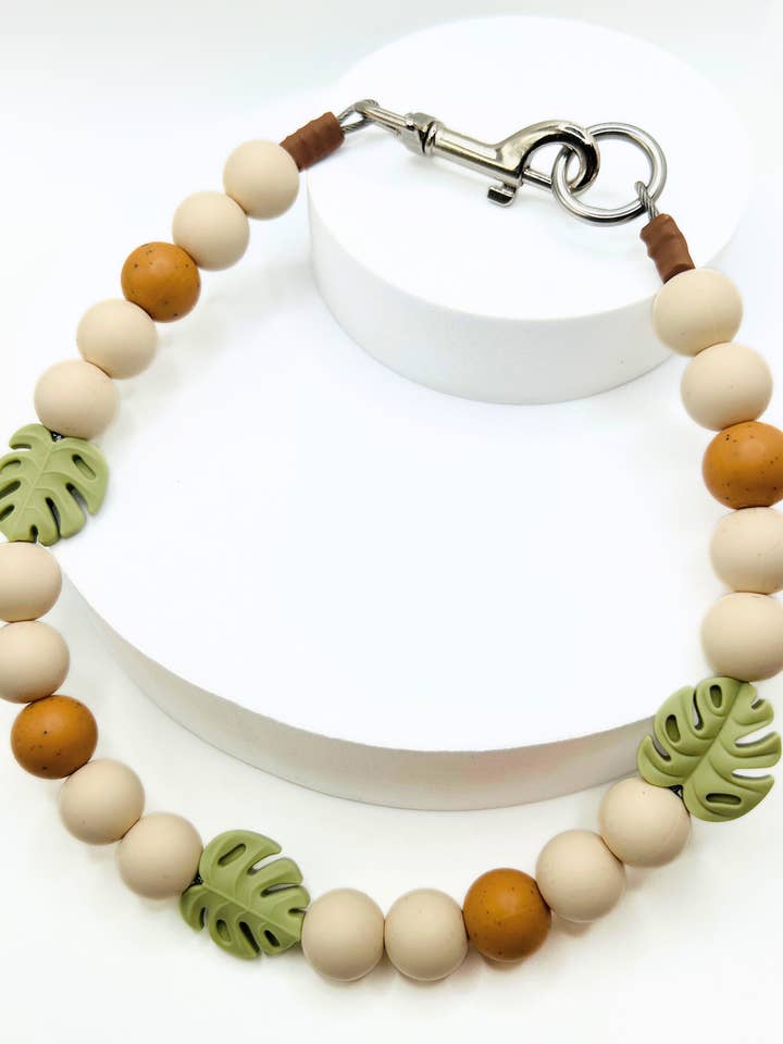 Aloha | Beaded Dog Collar for wholesale by Dainty Paws