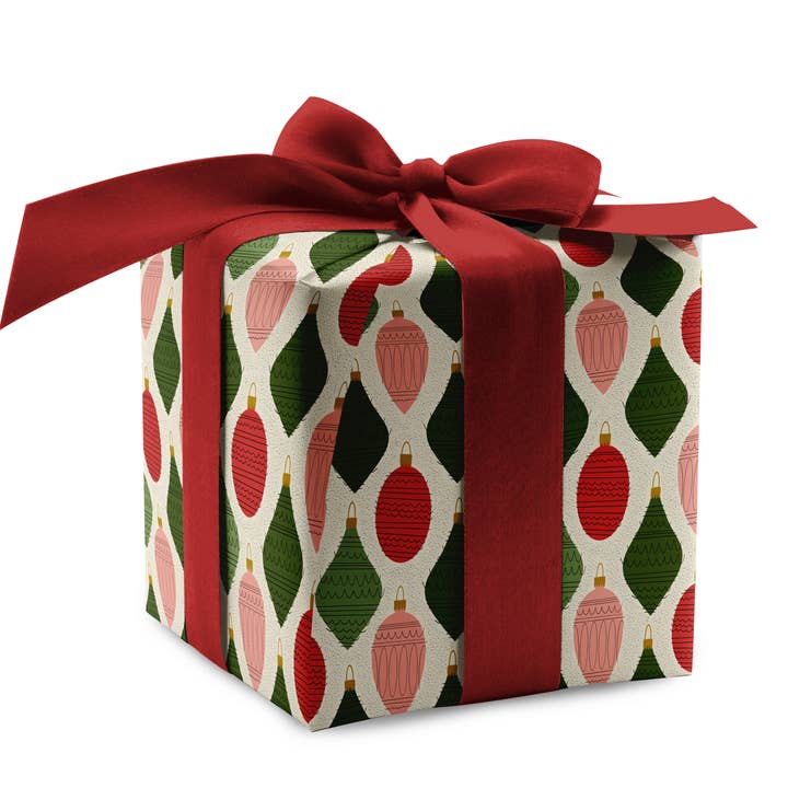 Papier Cadeau "Deck the Halls" – Emballage de Cadeaux de Fête (2 Feuilles) pour la vente par Rebecca Jane Woolbright
