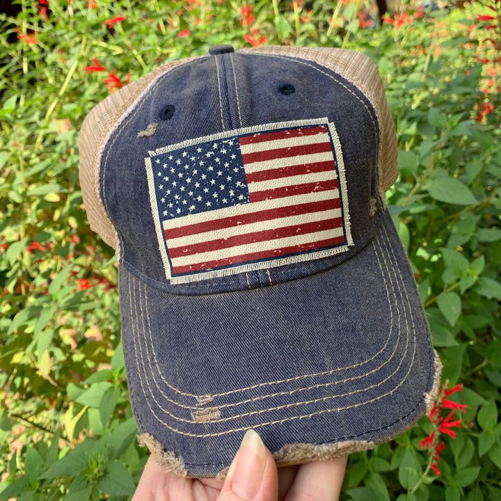 Vintage Life - Wholesale Trucker Hat - Women's - American Flag USA Distressed Trucker Hat Baseball Cap3