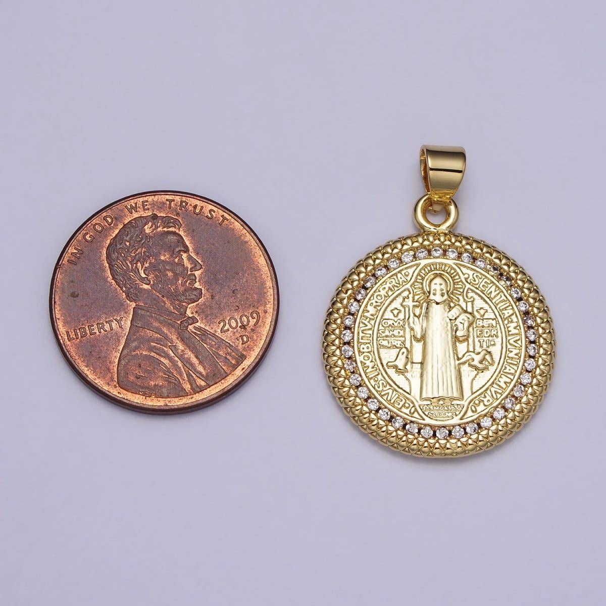 Aim Eternal - Wholesale Individual Charm/Pendant - Double Sided Saint Benedict SMQLIVB PAX VRSNSMV Round Gold Pendant | AA0763