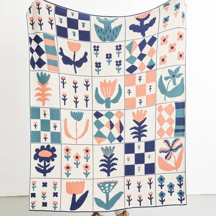 Biquette - Wholesale Throw Blanket - Toni Darling Frank Blanket