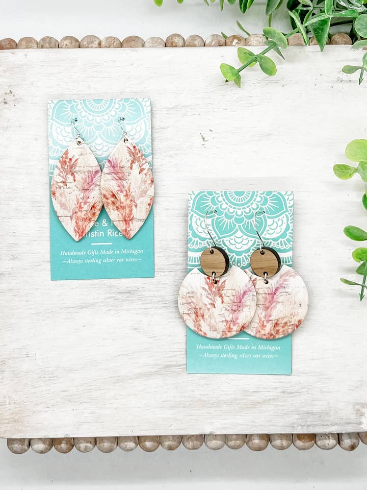 Brincos de Cortiça Pampas Pampas Artesanais por atacado de Fleece & Fancy