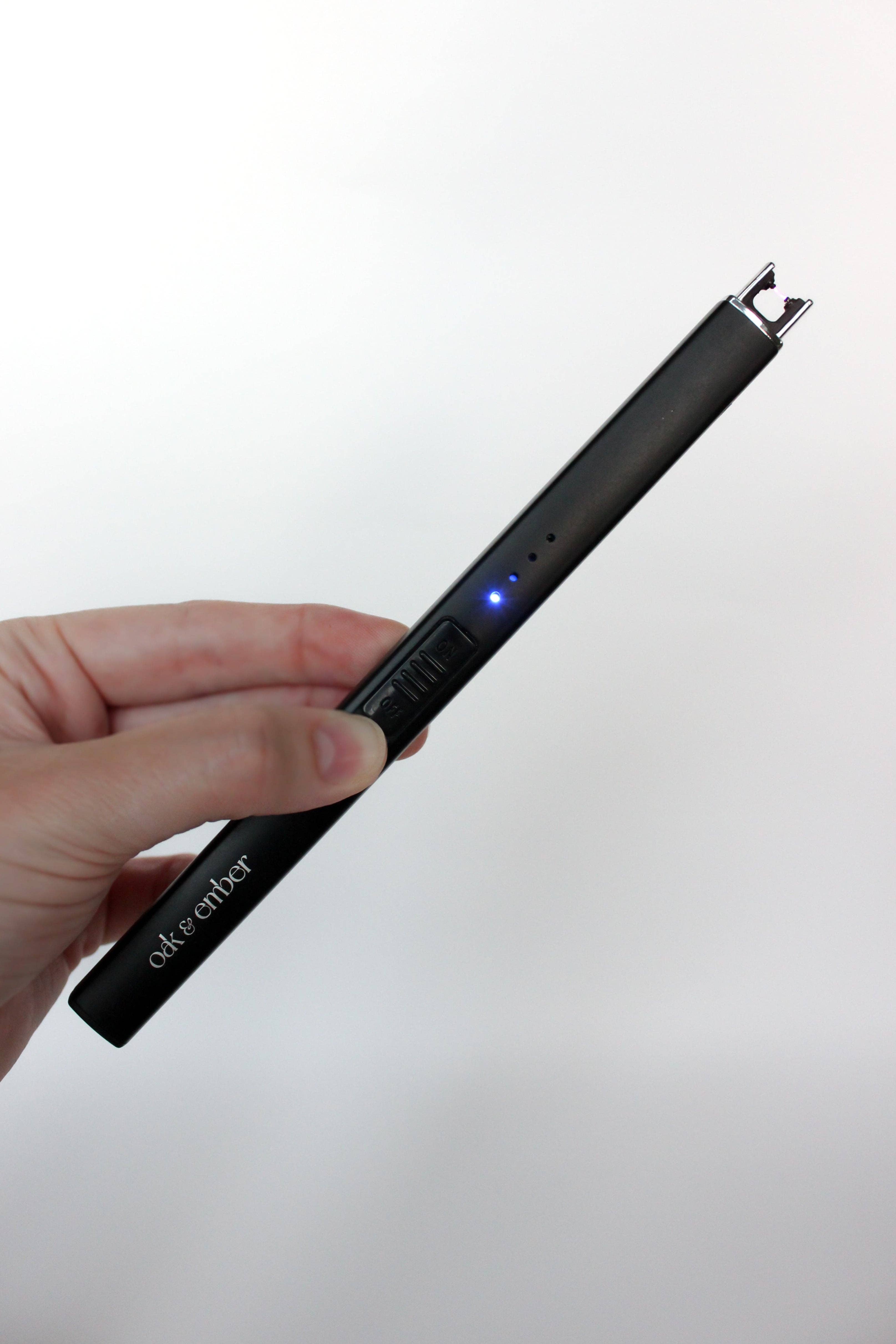 Oak & Ember – Engroshandel Lighter – Elektrisk lighter med indgravering1